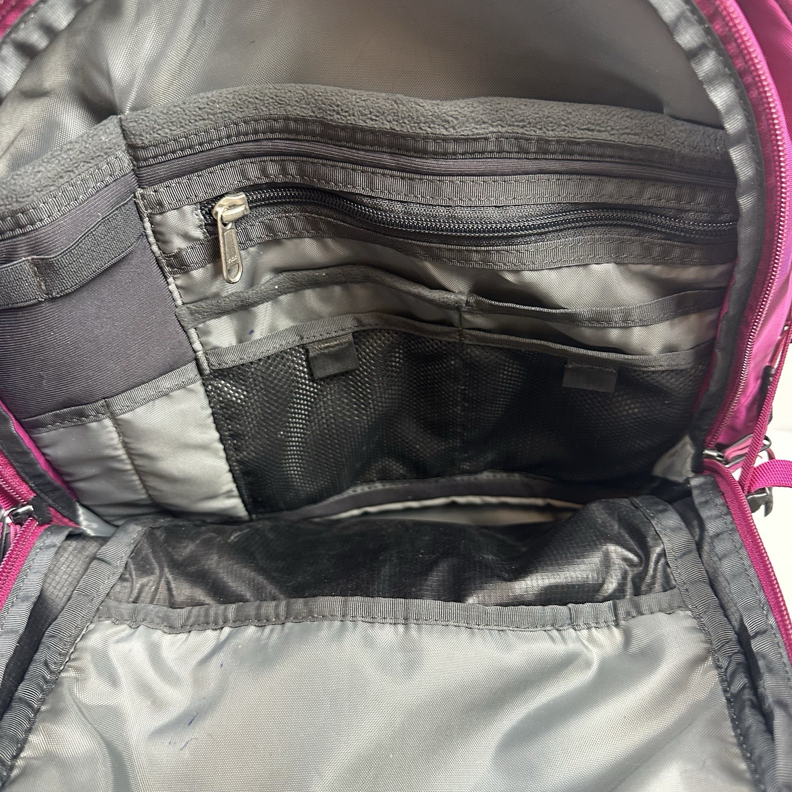The North Face Recon Laptop Backpack Travel School Bag Gym Black Flex Vent