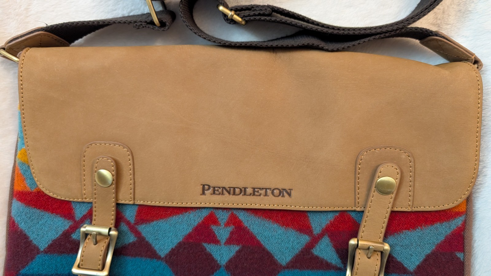 Vtg Pendleton Leather blue red wool Messenger Laptop Bag crossbody EUC