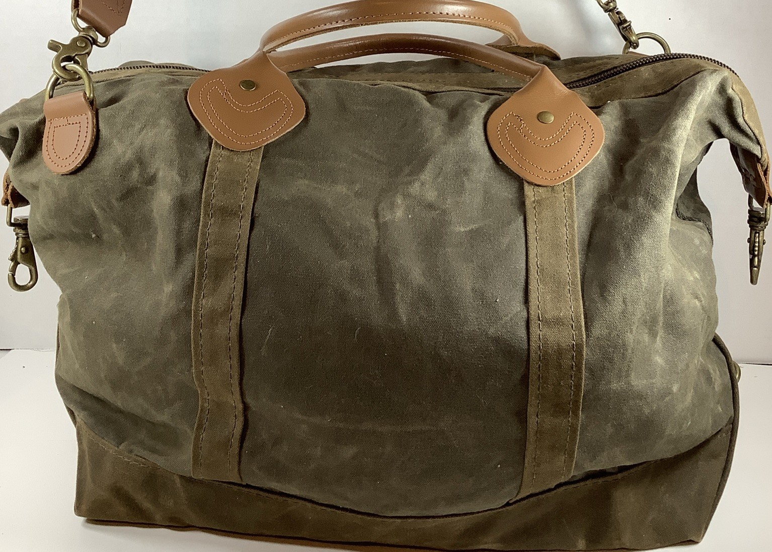 CB Station Waxed Canvas Duffle Bag Olive Green Leather Trim Travel 21”