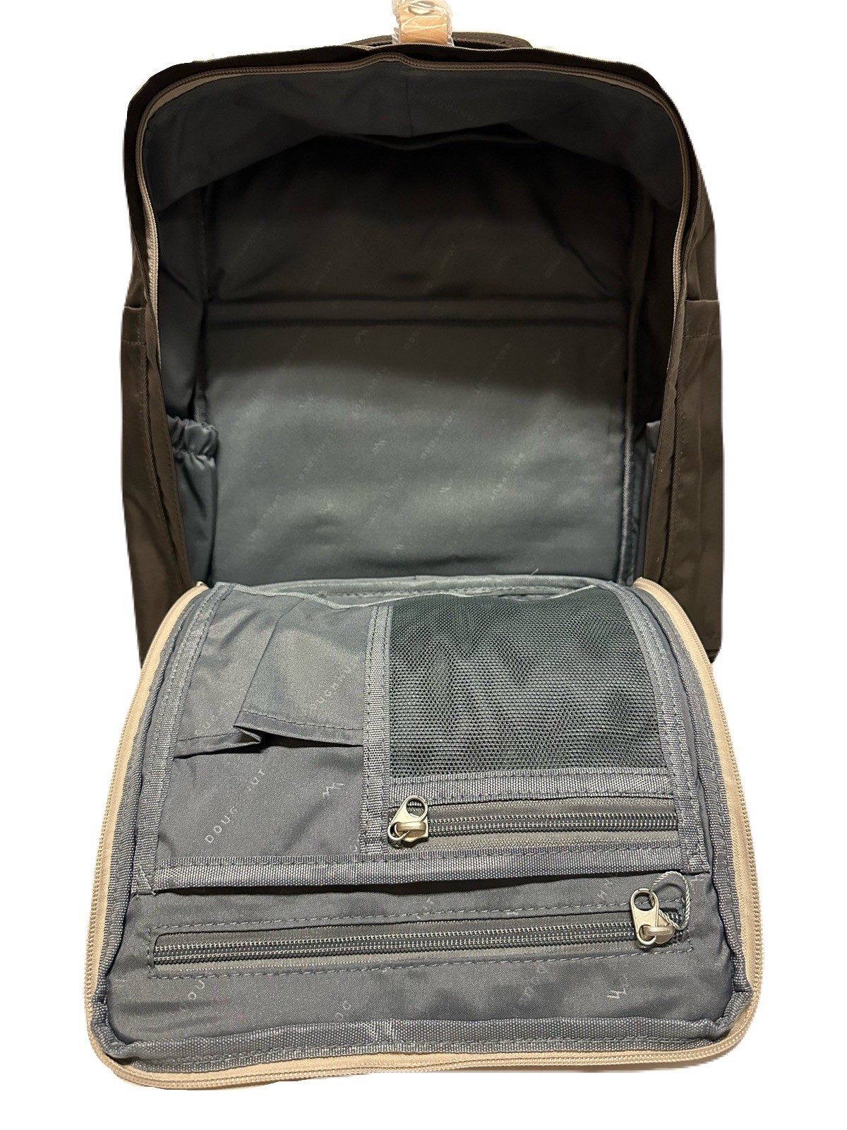 NEW Doughnut Macaroon Backpack 16L Leather Trim Water Resistant Ivory & Espresso