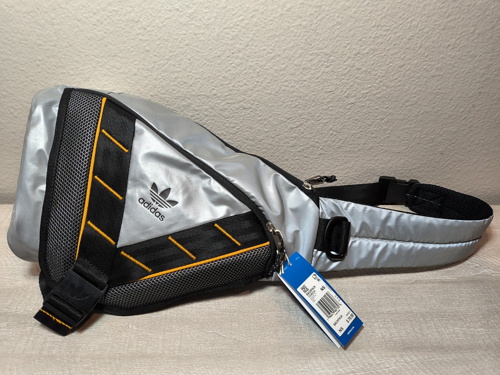 Adidas BACKPACK / Sling / Full Reflective / IW8624 / Skateboarding / Biking