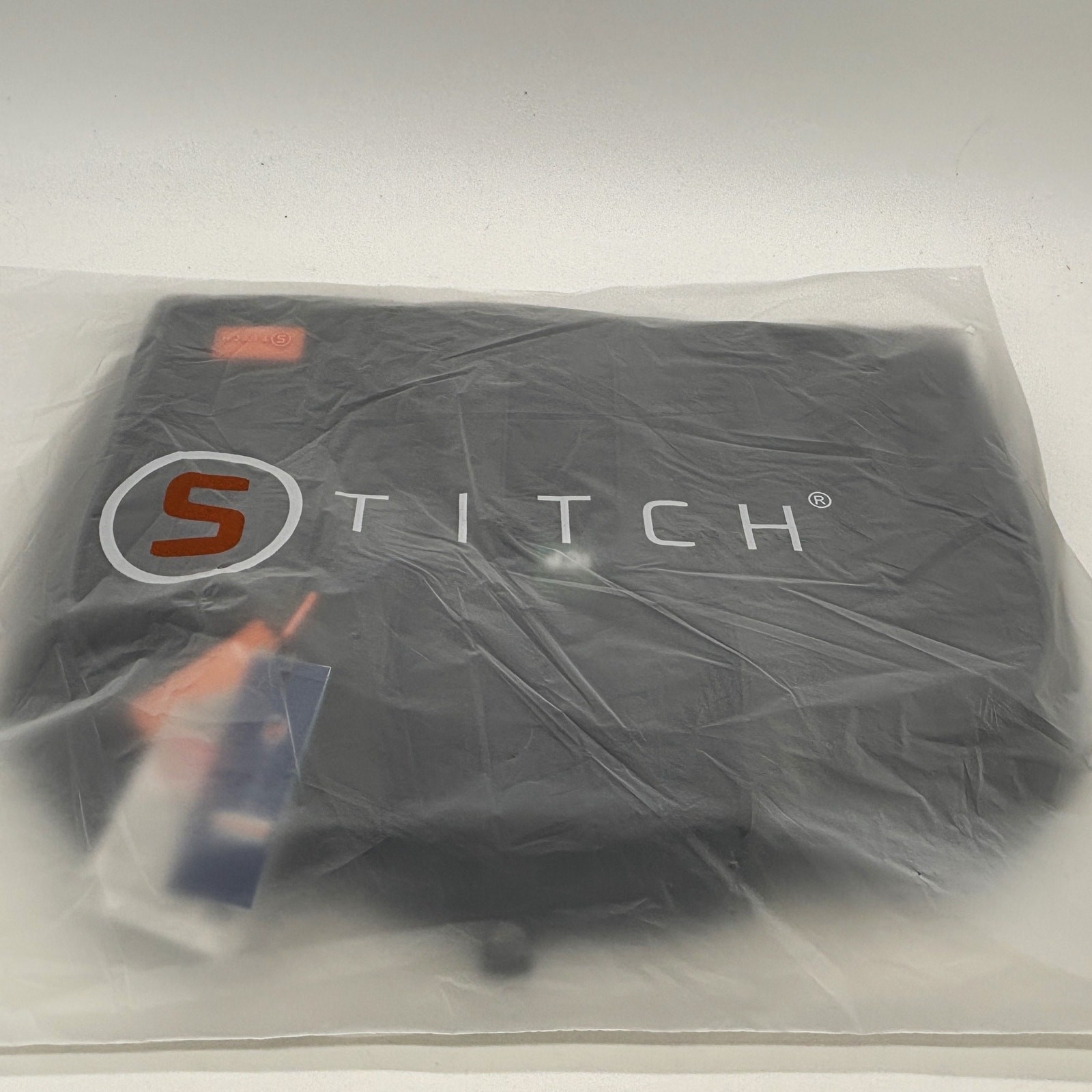 Stitch Golf Ultimate Duffle Garment Bag Black Tough Zipper Water Stain Resistant