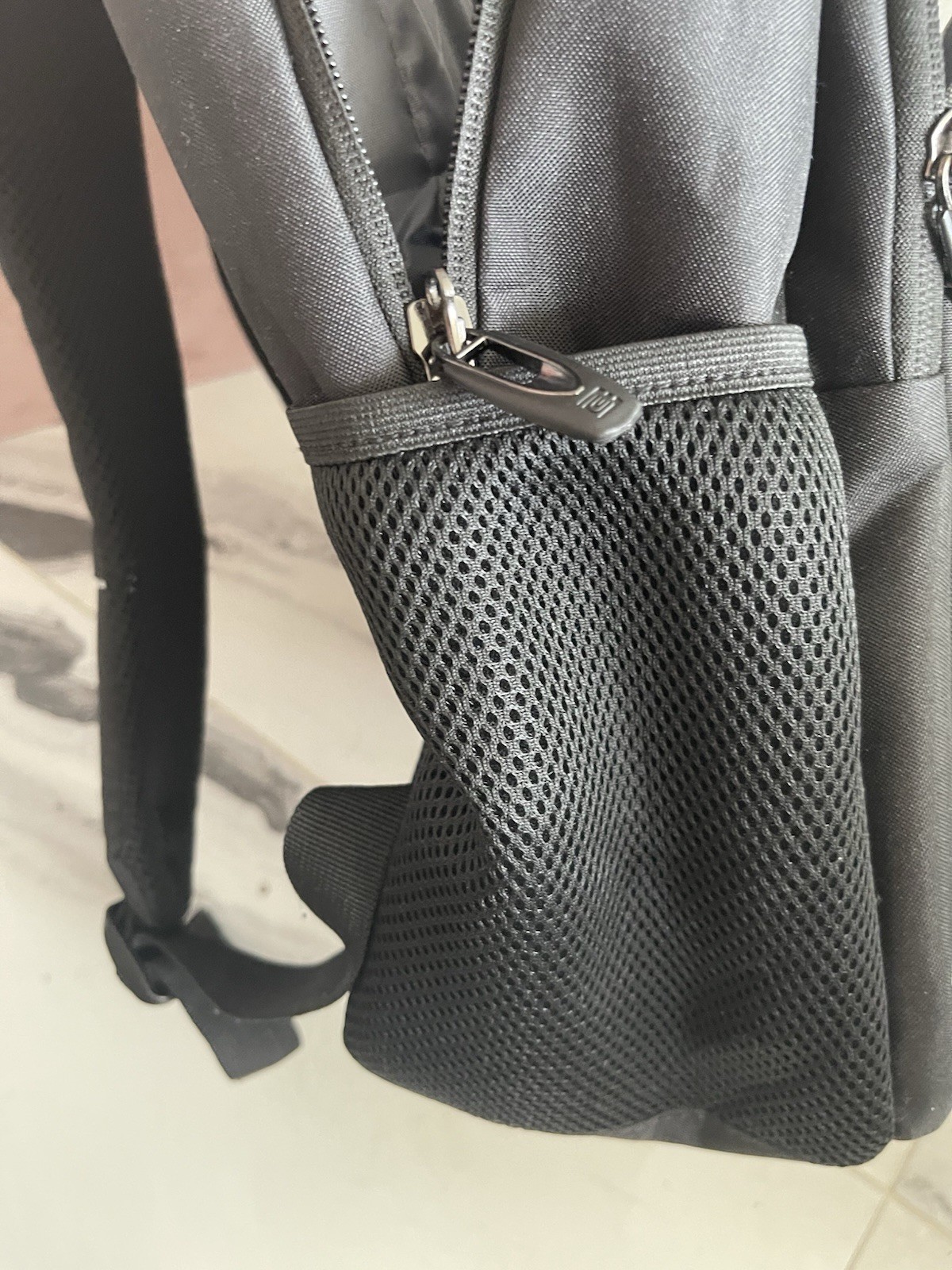 New Bruno Cavalli Laptop Backpack USB Charging, Black，20inx14in