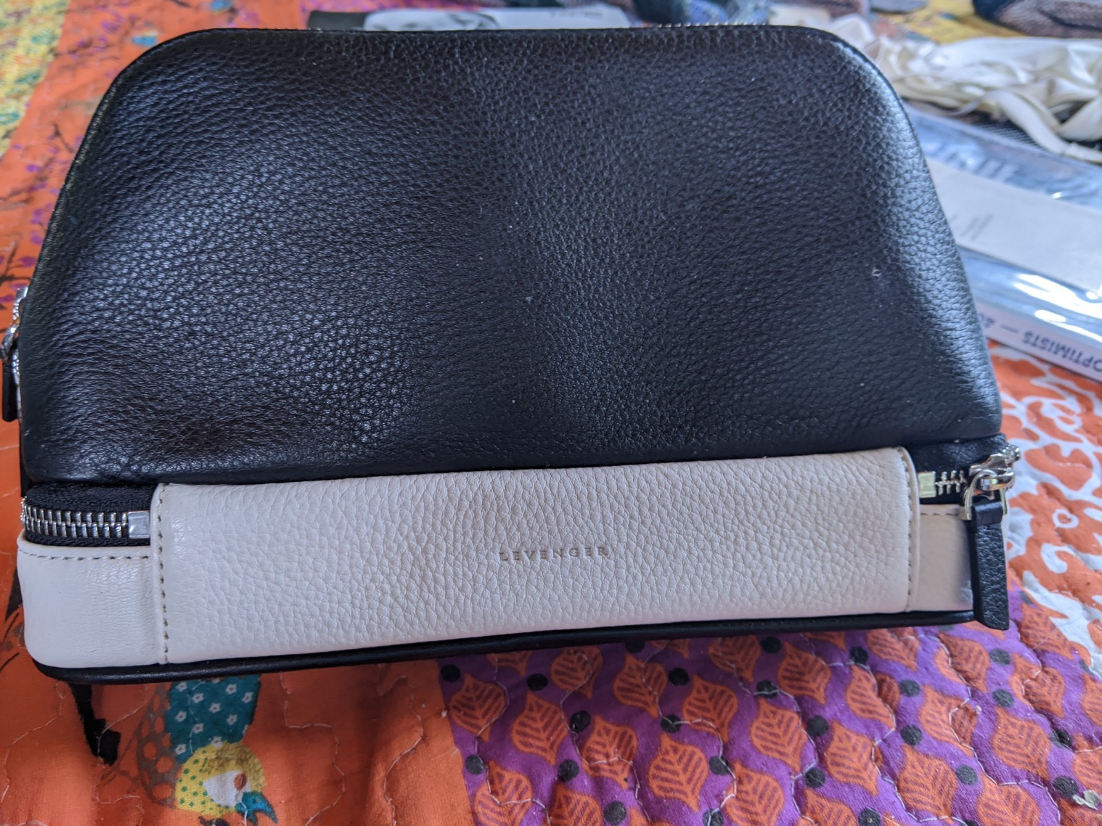 LEVENGER Black Pebbled Leather Toiletry Travel Bag Double Compartment Zipper