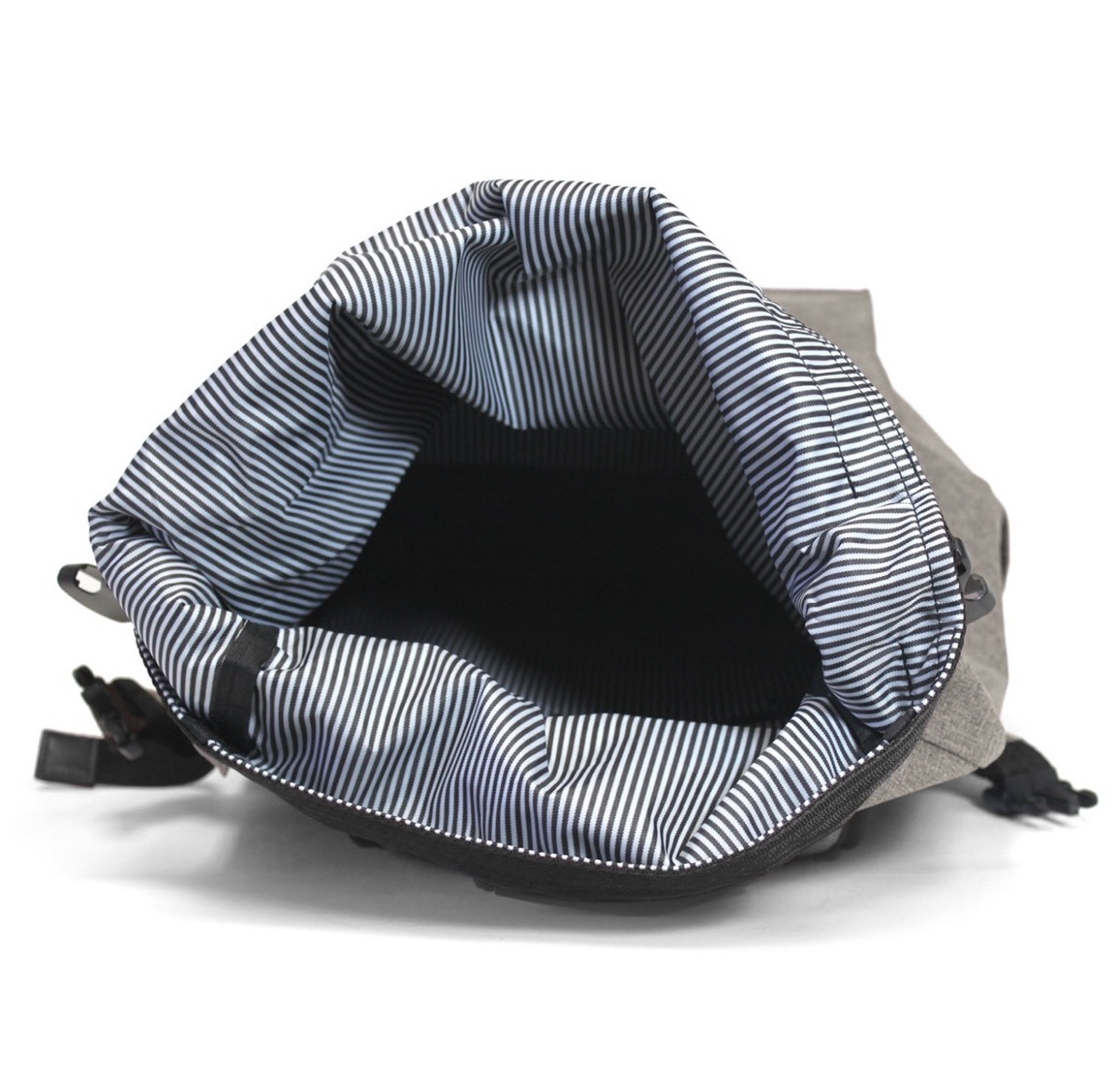 LB01 Backpack