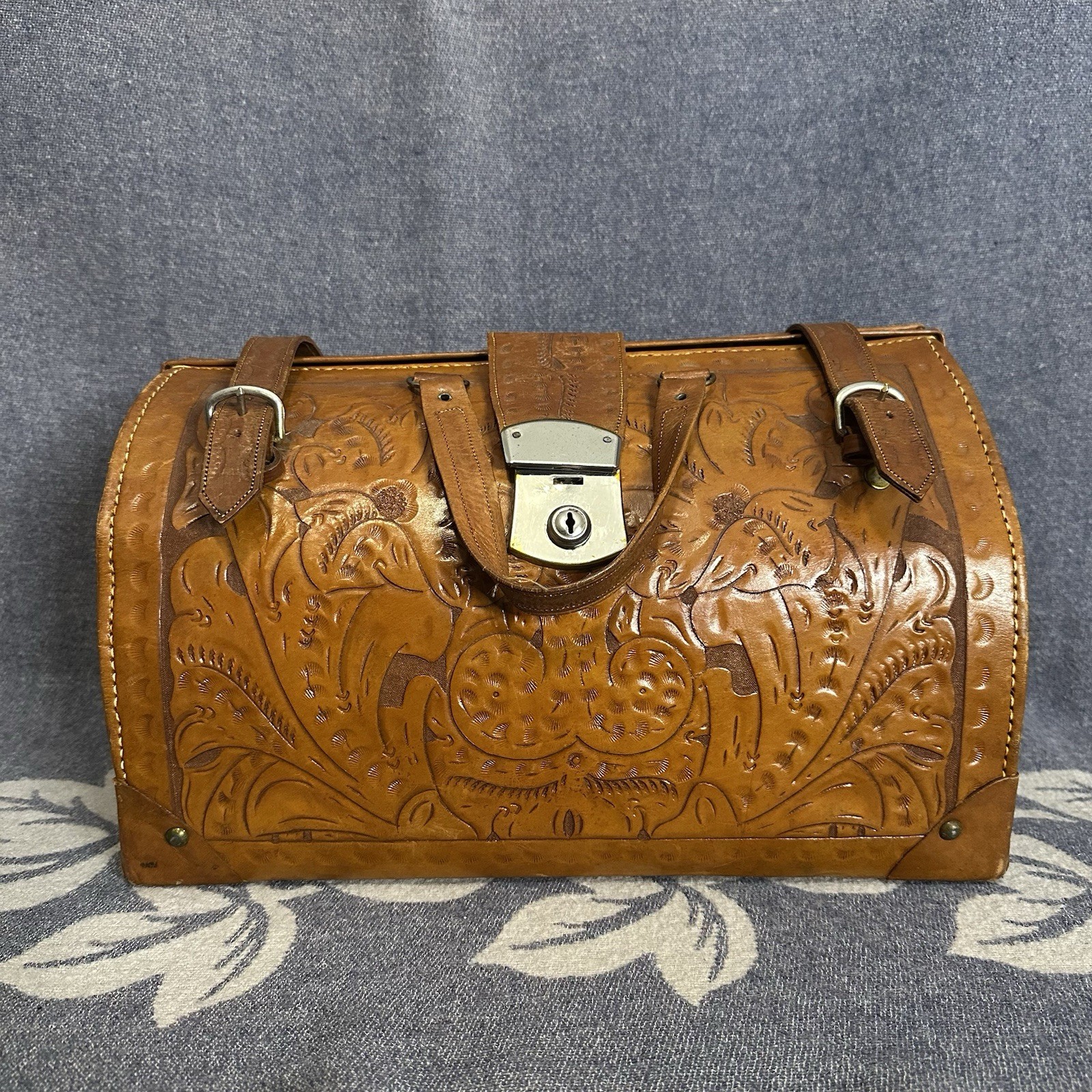 Vintage Hand Carved Native American Flower Leather Satchel Bag 9.5 x 16 Medium