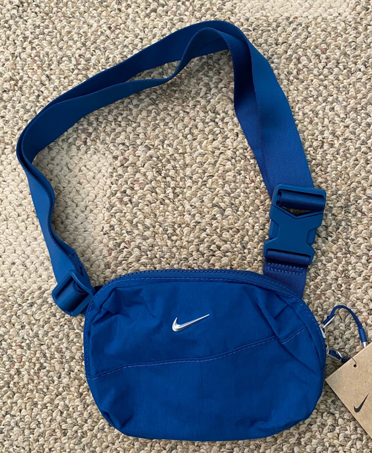 Nike Crossbody Waist Bag Fanny Pack Hip Pac Shoulder Aura HM6120-476 Adult