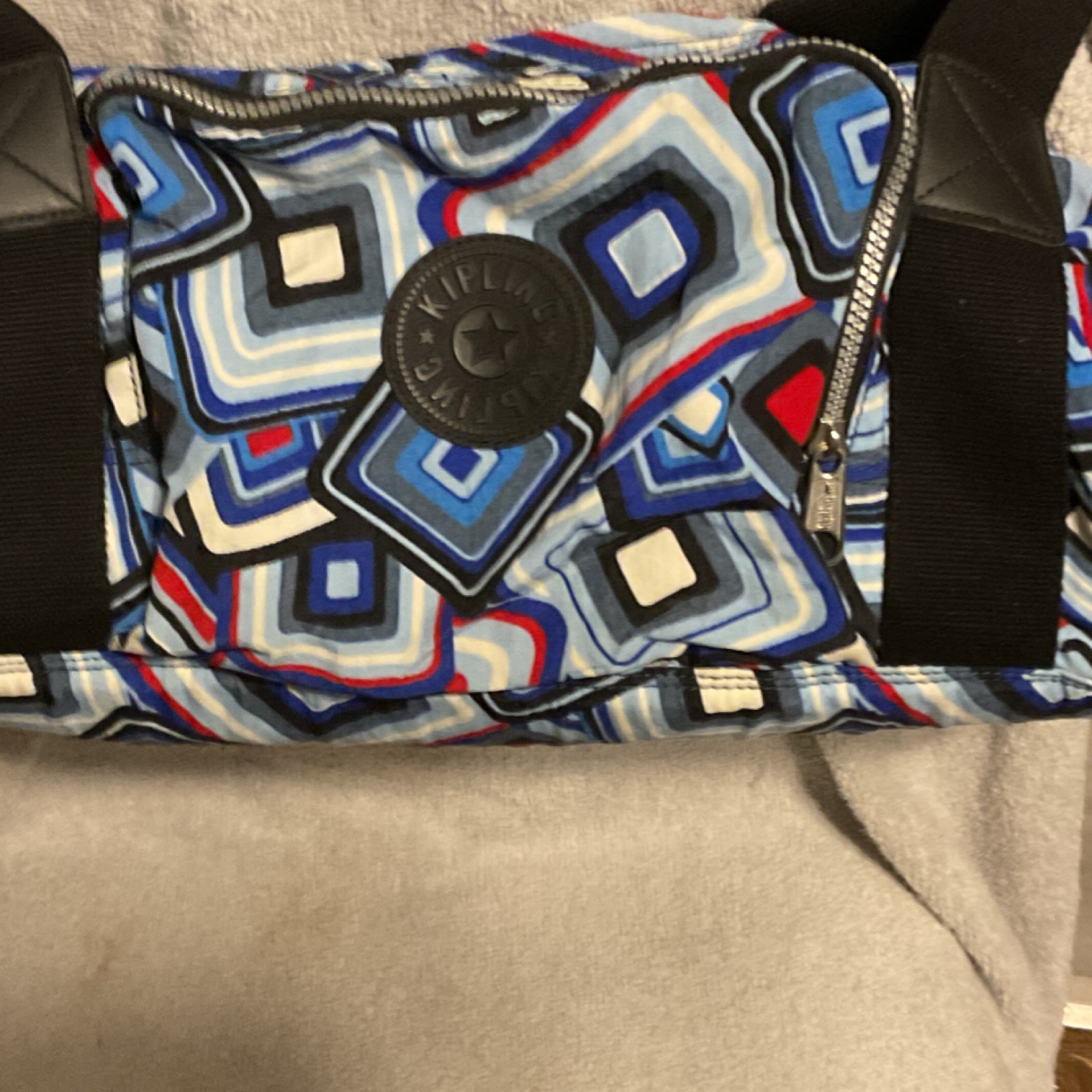 Kipling Geometric Pattern Duffel Bag Blue Red Black White Zipper unisex