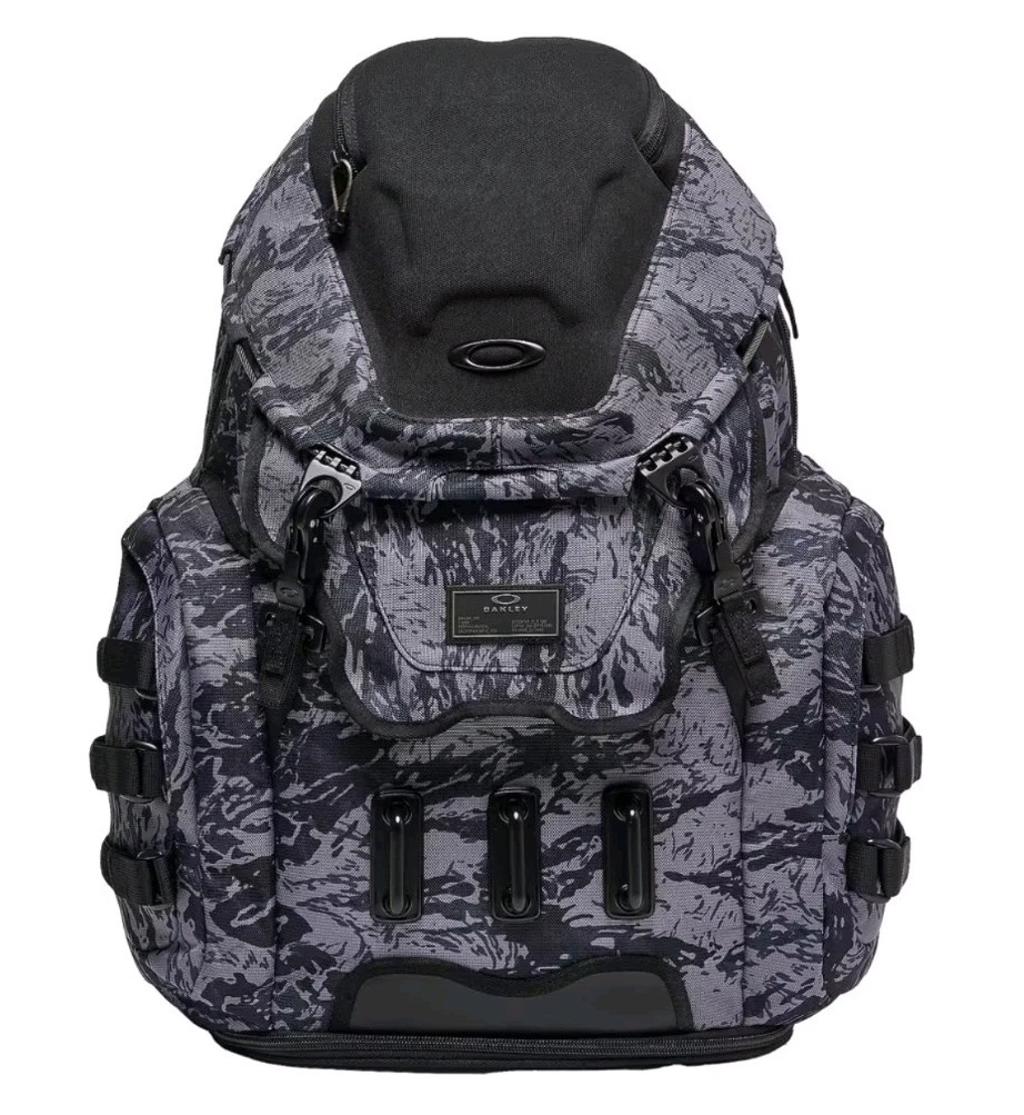 MENS OAKLEY KITCHEN SINK GRAY TIGER CAMO BACKPACK BRAND NEW WITH TAGS AUTHENTIC!
