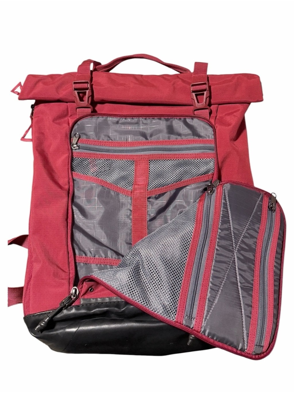 THULE Paramount 24L Backpack Red Feather