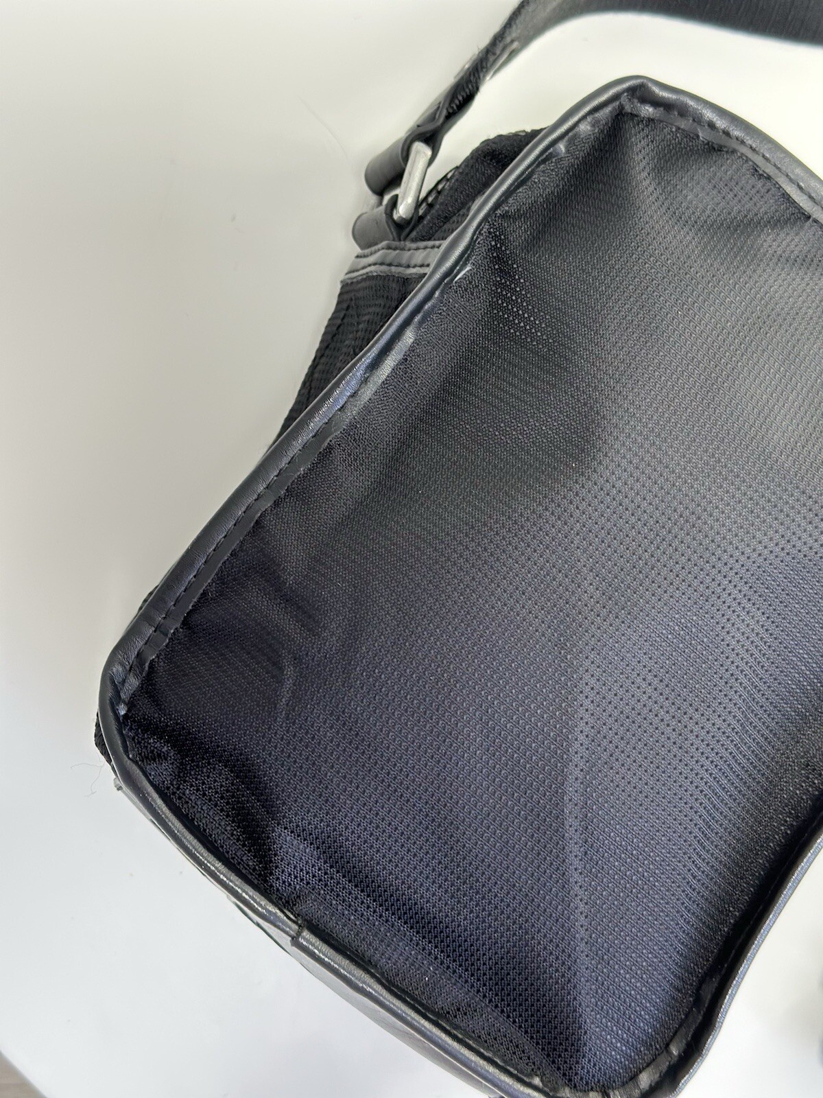 DIESEL Y2K Vintage Black Messenger Bag Big Logo Size 22×18 Cm