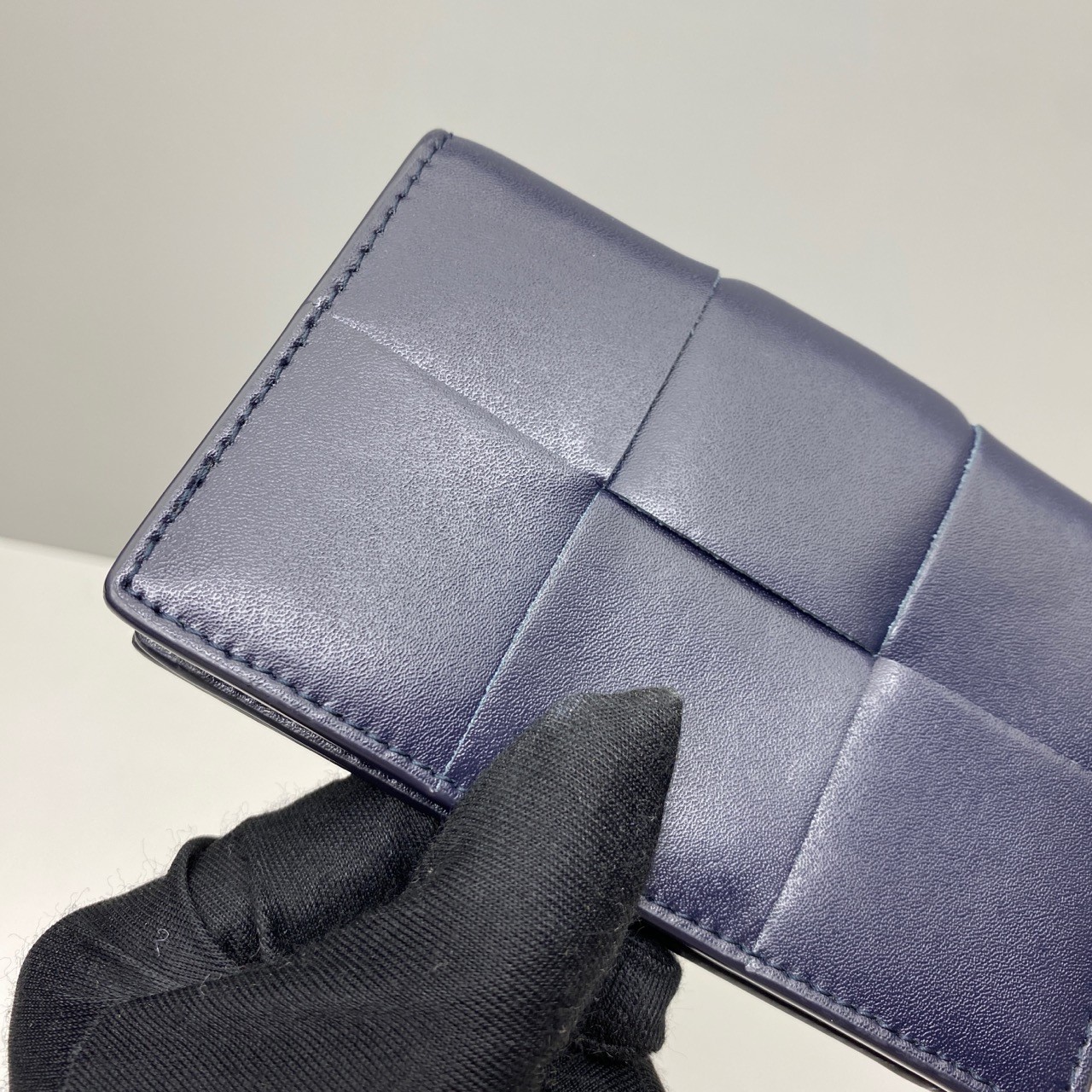 Bottega Veneta Pre-Owned Authentic CASSETTE Card Holder Blue Leather 7.5x12x2cm