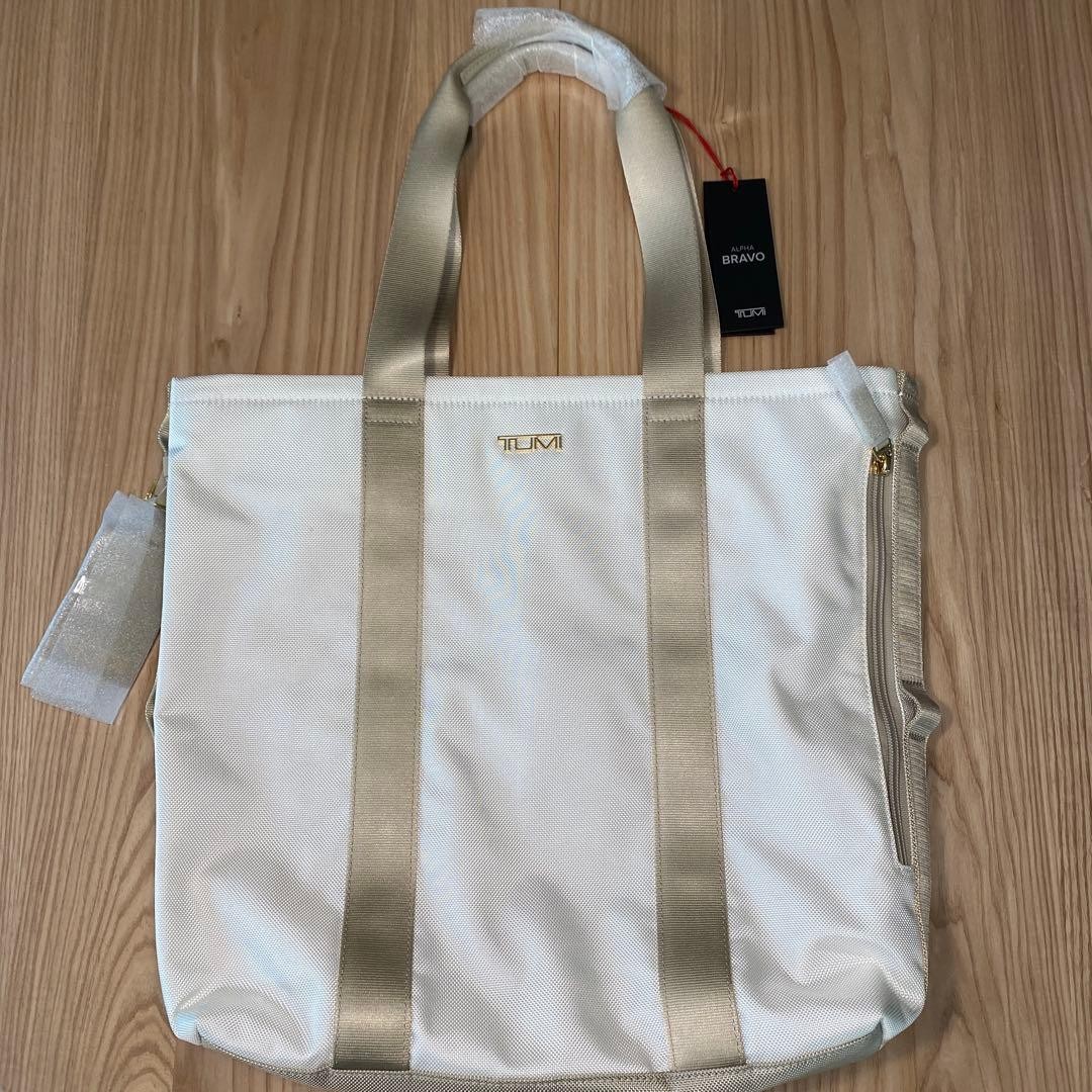 New TUMI ALPHA BRAVO Tote Bag White