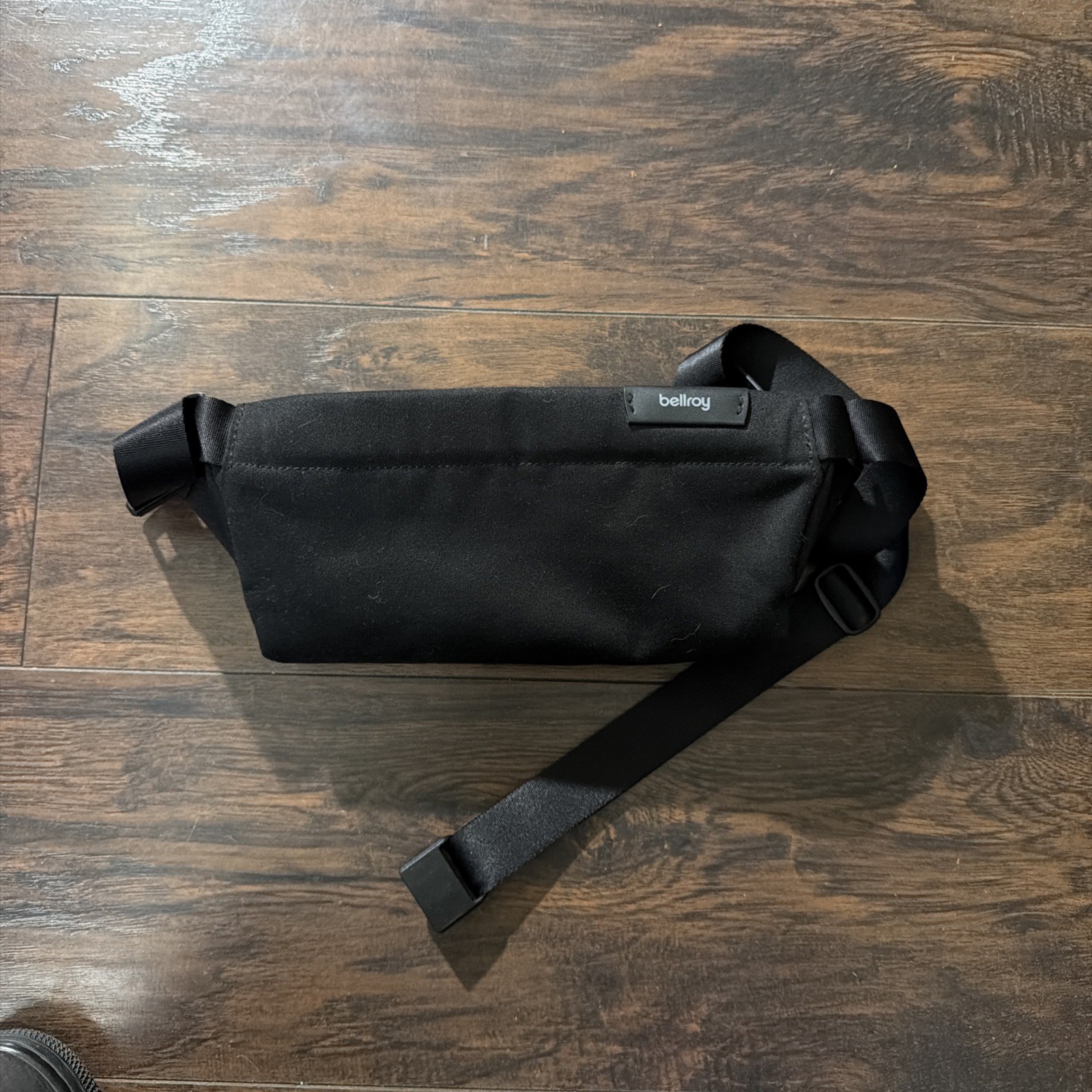 Bellroy Sling Bag Mini 4L Black Crossbody Travel Everyday Carry EDC Excellent