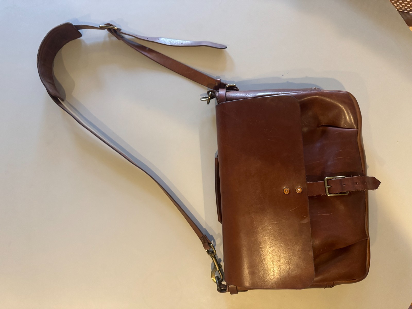 Satchel & Page Slim Mailbag brown full grain leather messenger bag