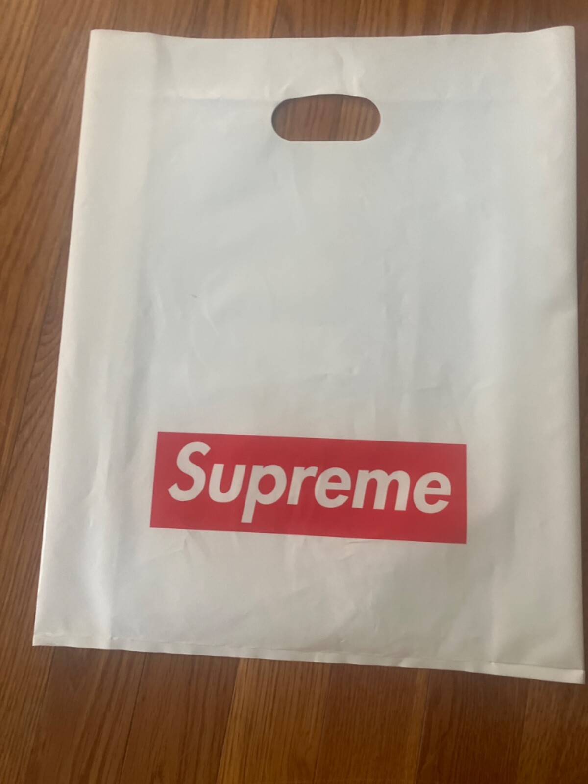 supreme plastic bags 41cm x 33cm (16.5in x 13in)