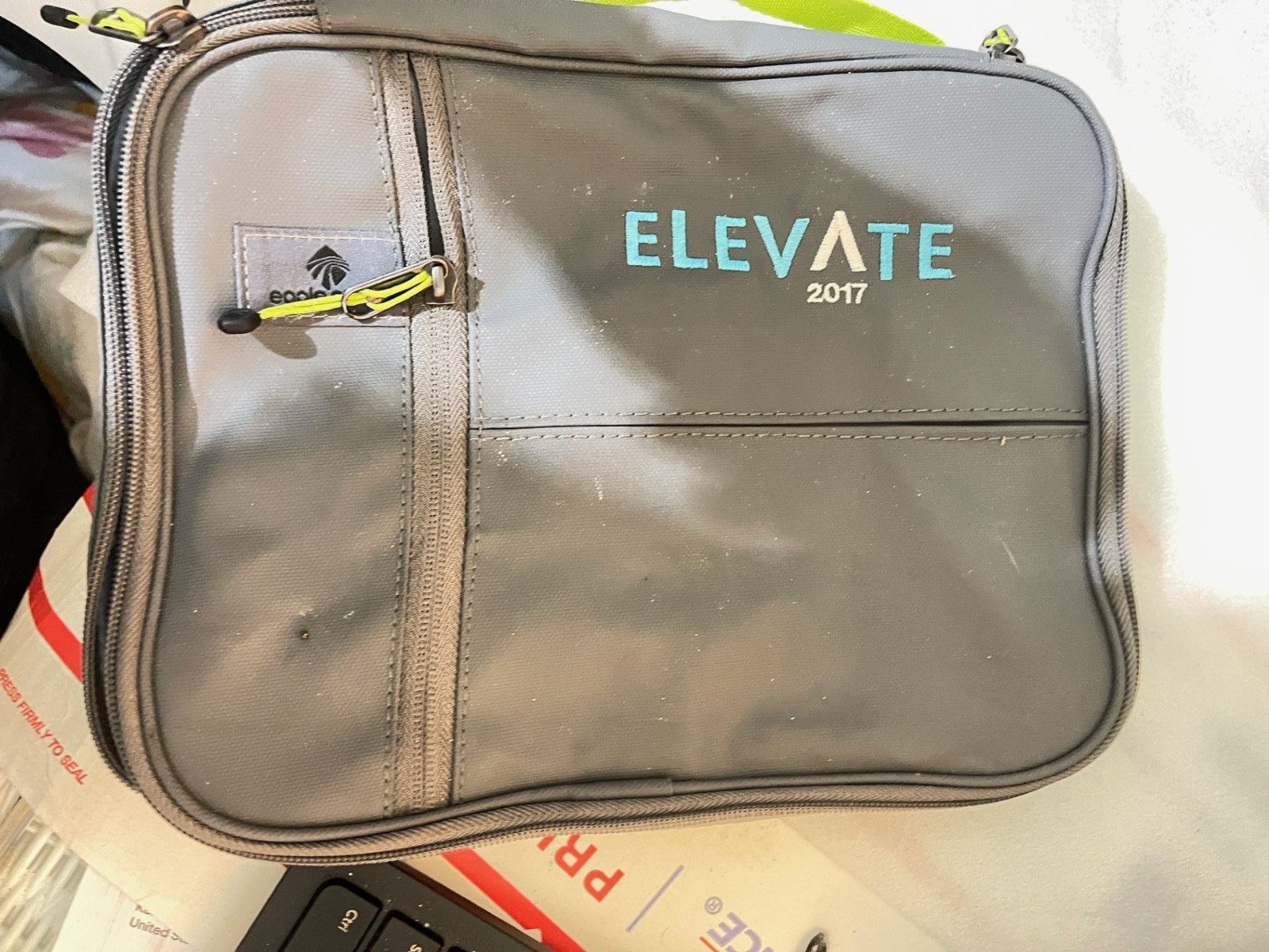 Eagle Creek Pack Elevate 2017 green/Gray Bag Zippered Multiple compartments(1I)