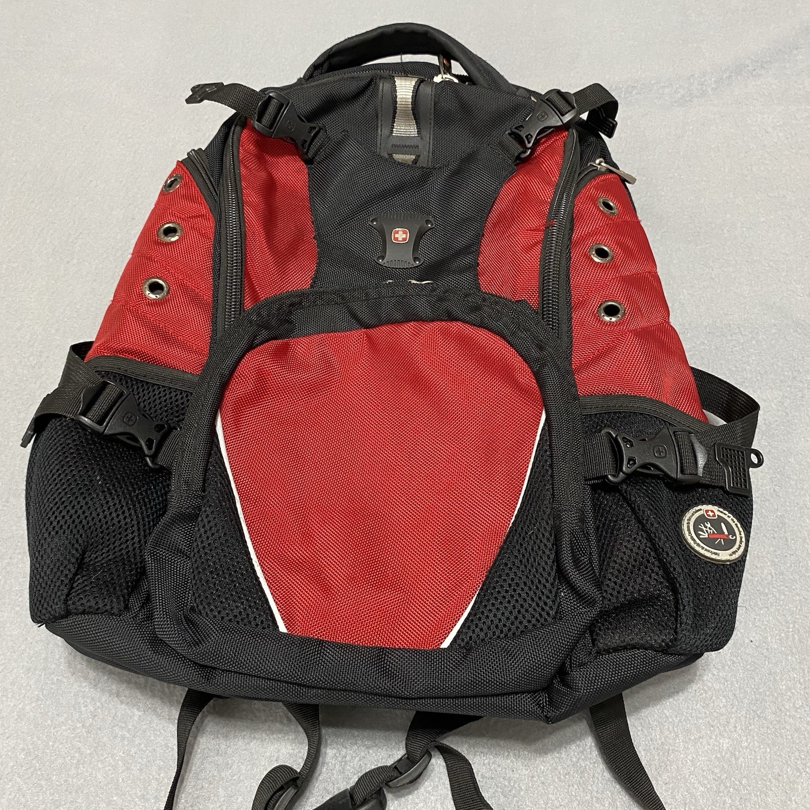 Swiss Gear Airflow Laptop Backpack Red Heavy Duty Media Storage Pockets EUC.