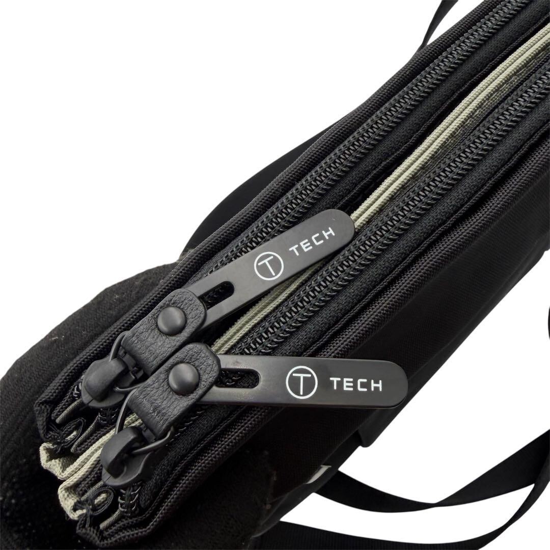 TUMI T-Tech Nylon Shoulder Bag Black Mens Crossbody Adjustable Strap 25cm 23cm