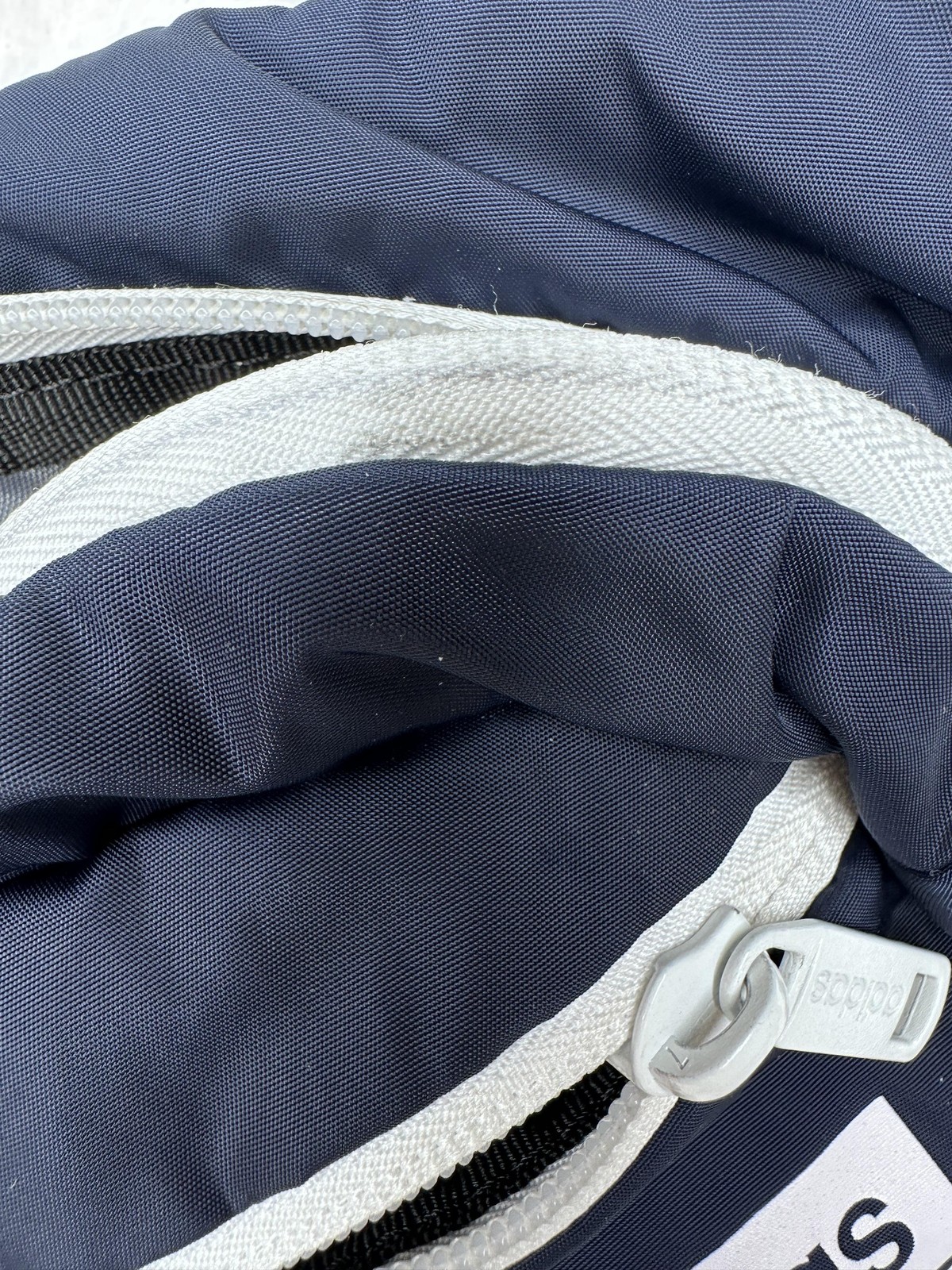 Adidas Belt Bag Mens Small Blue Padded Fanny Pack Zip Pockets Adjustable Strap