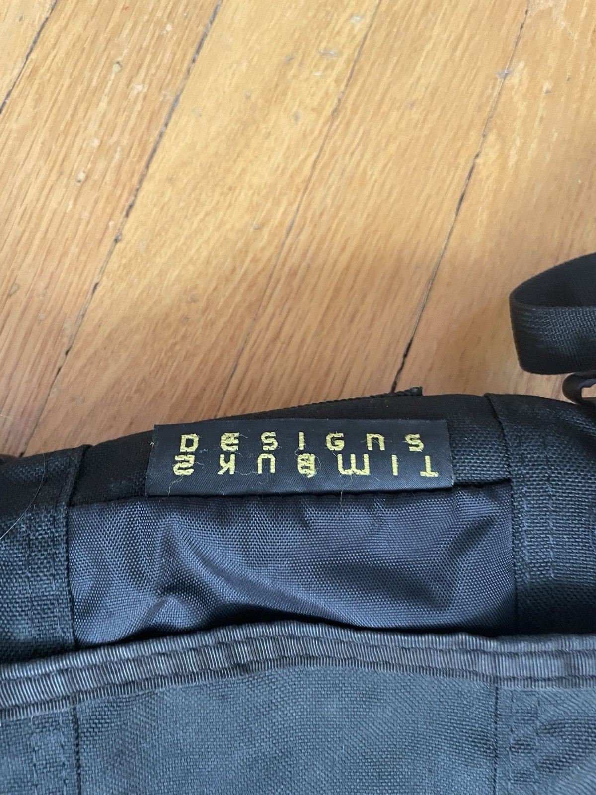 Timbuk2 Classic Messenger Bag Black Small