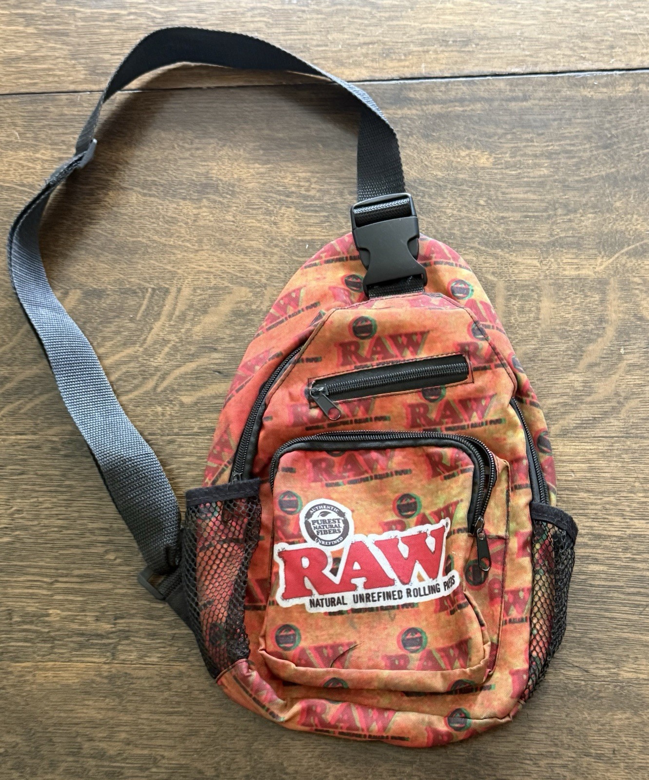 RAW Rolling Papers Crossbody Sling Bag Cannabis Zip Mesh Pocket Weed Accessories