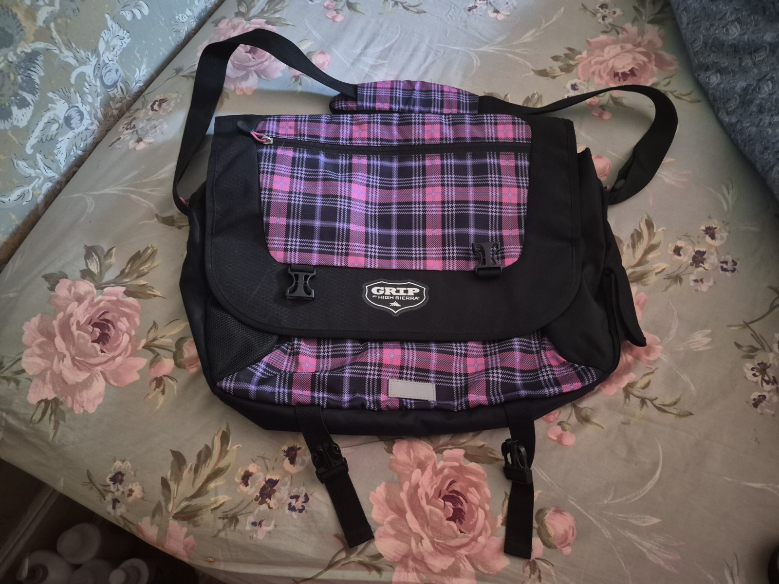 GRIP by High Sierra Plaid Messenger Bag Black Pink Purple Buckle Zip Strap Roomy