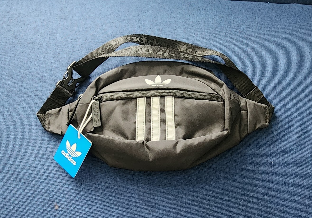 Adidas Original Reflective National 3-Stripes Fanny Waist Pack Crossbody | Black