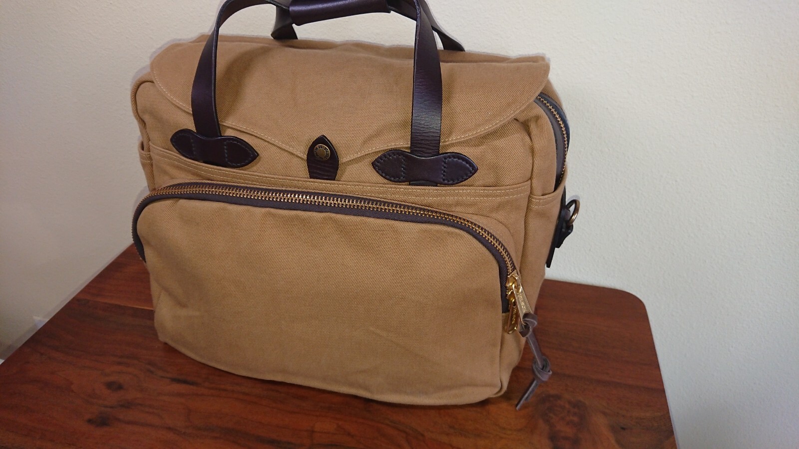 Filson Rugged Twill Padded Computer Bag | Tan | Made in USA