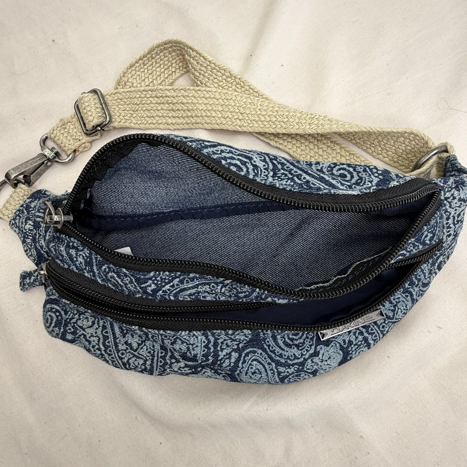 Dakine Gigi Classic Hip Pack Blue Paisley Jute Braid Strap Fanny Fabric y2K Boho