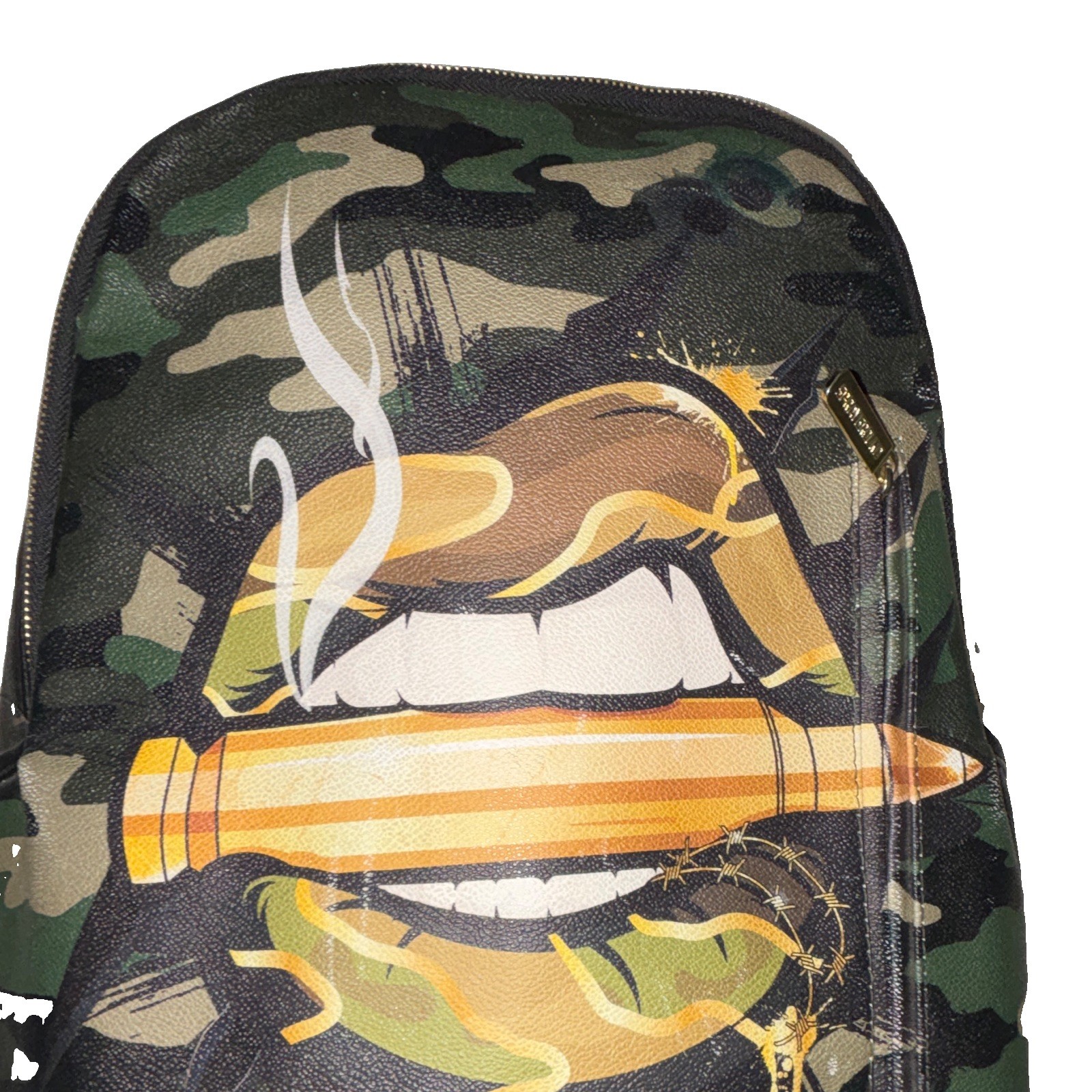 Sprayground Camo Lips Graphic Backpack Green Black Beige Zip Unisex Adult