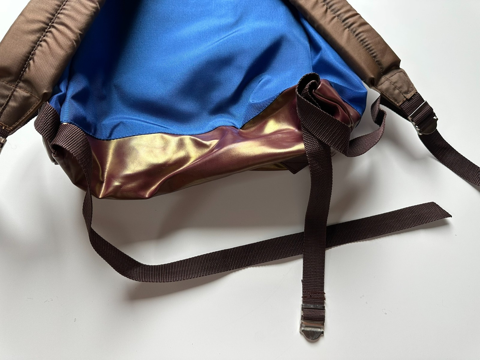 VTG NWT Taymor Montar Blue Brown Oxford Nylon Satin Backpack Vinyl Bottom RARE