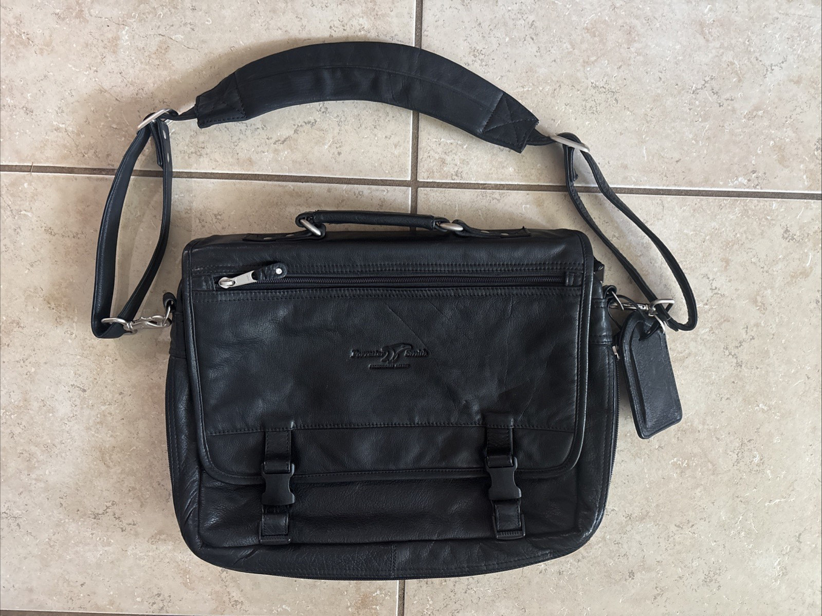 Canyon Outback Document Bag Black Genuine Leather Traveler Overnight Expandable