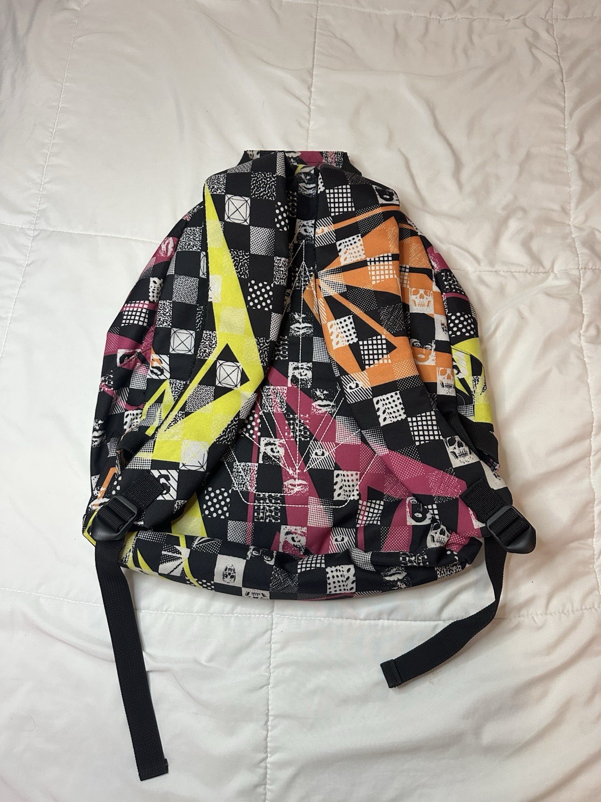 VTG 00s Volcom Backpack Y2K Checker Scene AOP Large Pink Black White Skull Logo