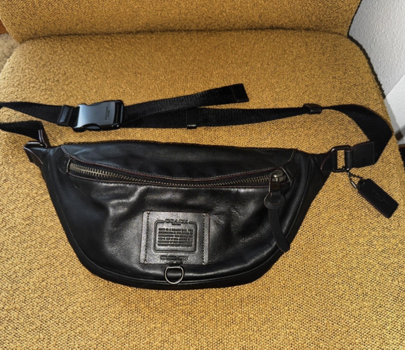 Coach 37591 Rivington Black Leather Belt Bag Waist Fanny Pack – not from outlet