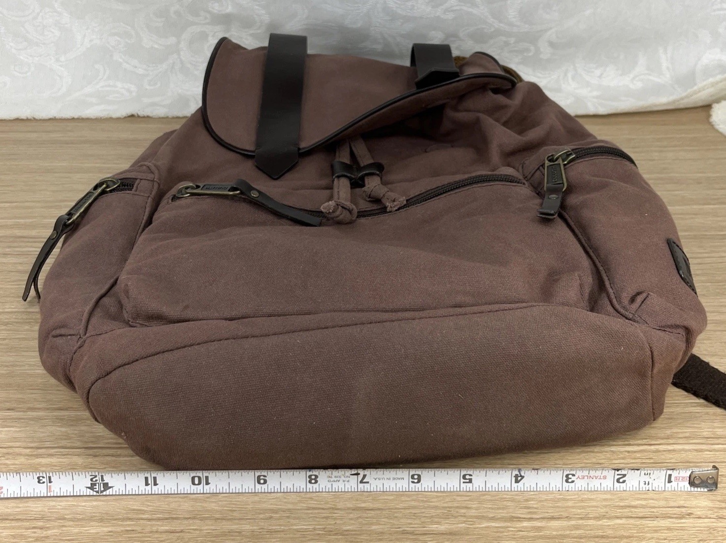 Duluth Trading Co Brown Canvas Pockets Drawstring Backpack Magnetic Top Closure
