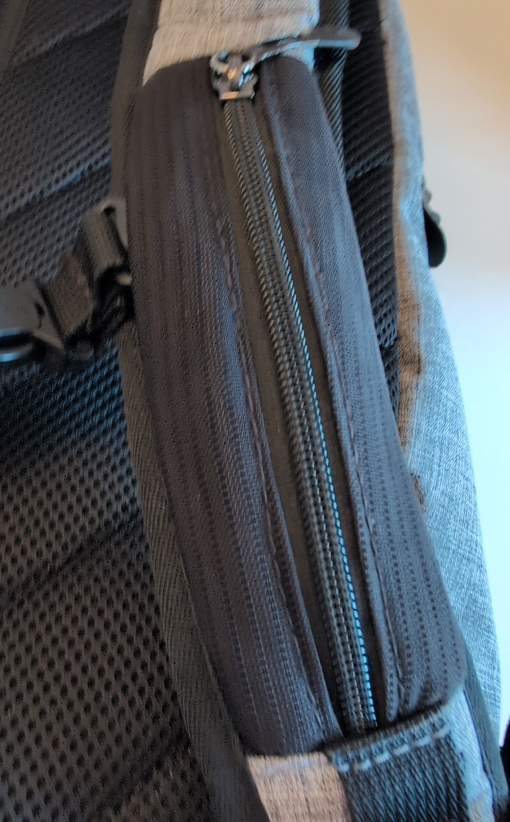 BONDKA 19.5″ Jumpstreet Backpack City Work School Travel Bag Heather Gray Pocket