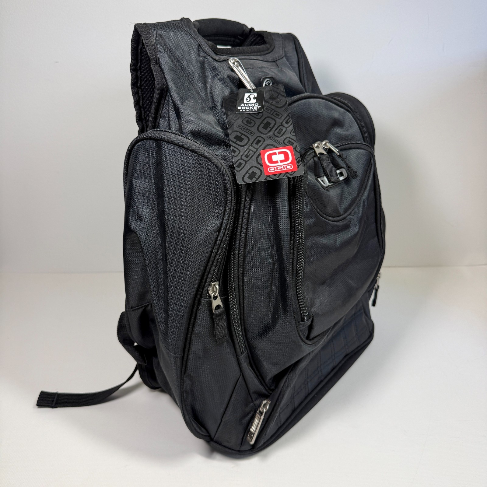 🔥 OGIO Metro Street Black Backpack w/ Audio Tech Laptop Pockets READ