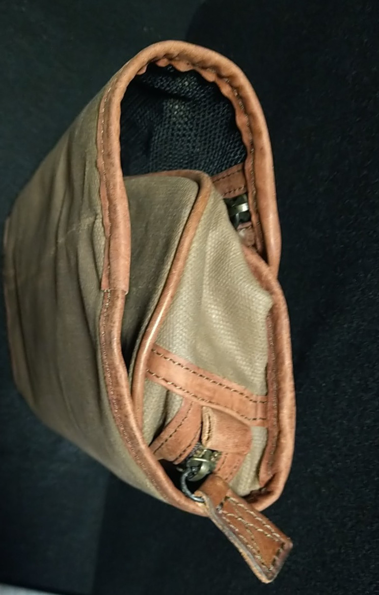 Buffalo Jackson Dakota Dopp Roll Up Waxed Canvas Toiletry Organizer Portable