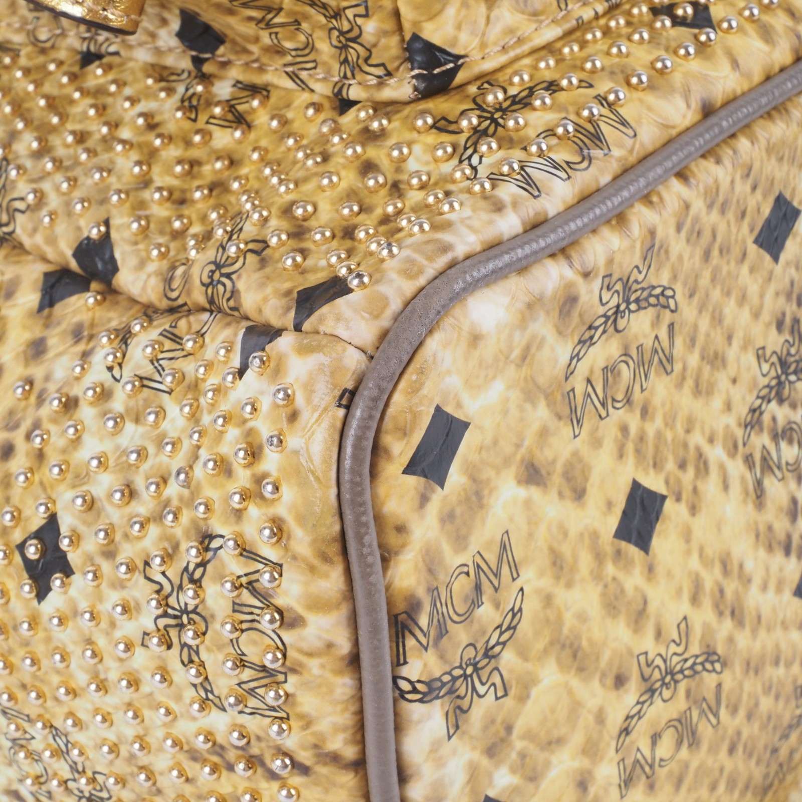 MCM Backpack Stark Large Limited Edition Snakeskin Print Gold Studded OP: €1240