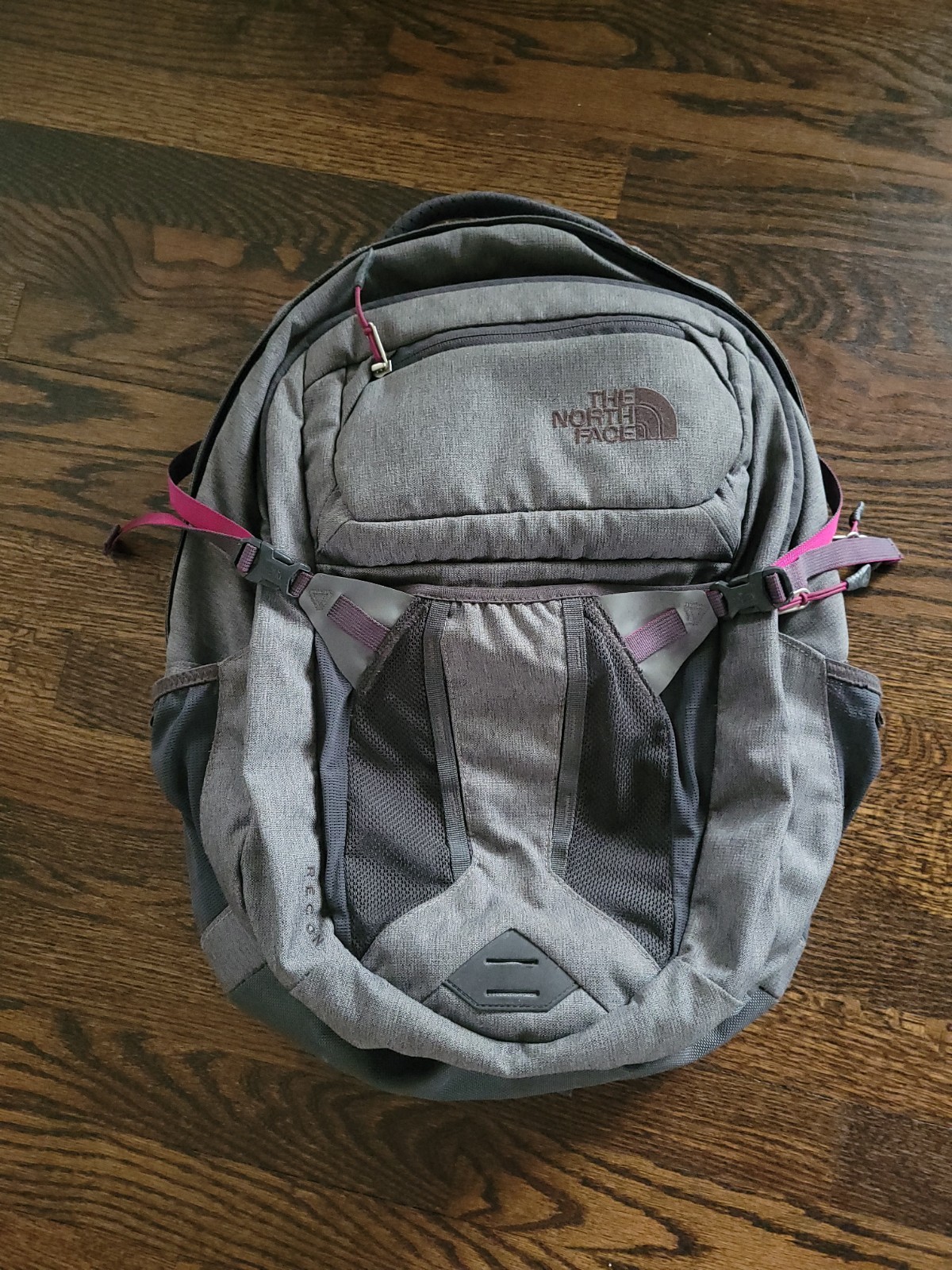 The North Face Recon Backpack Gray Purple Flexvent Laptop Day Travel School Bag