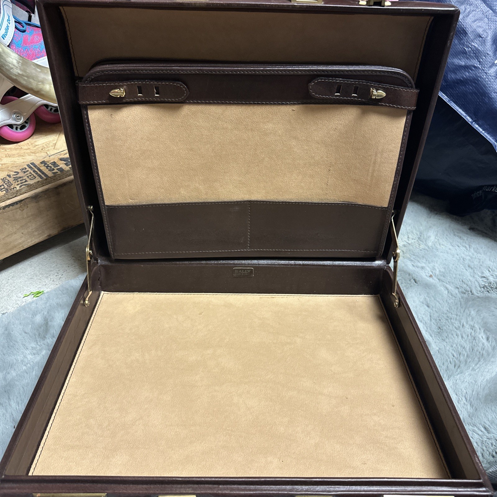 BALLY Pebbled Leather Attache Briefcase. Vintage