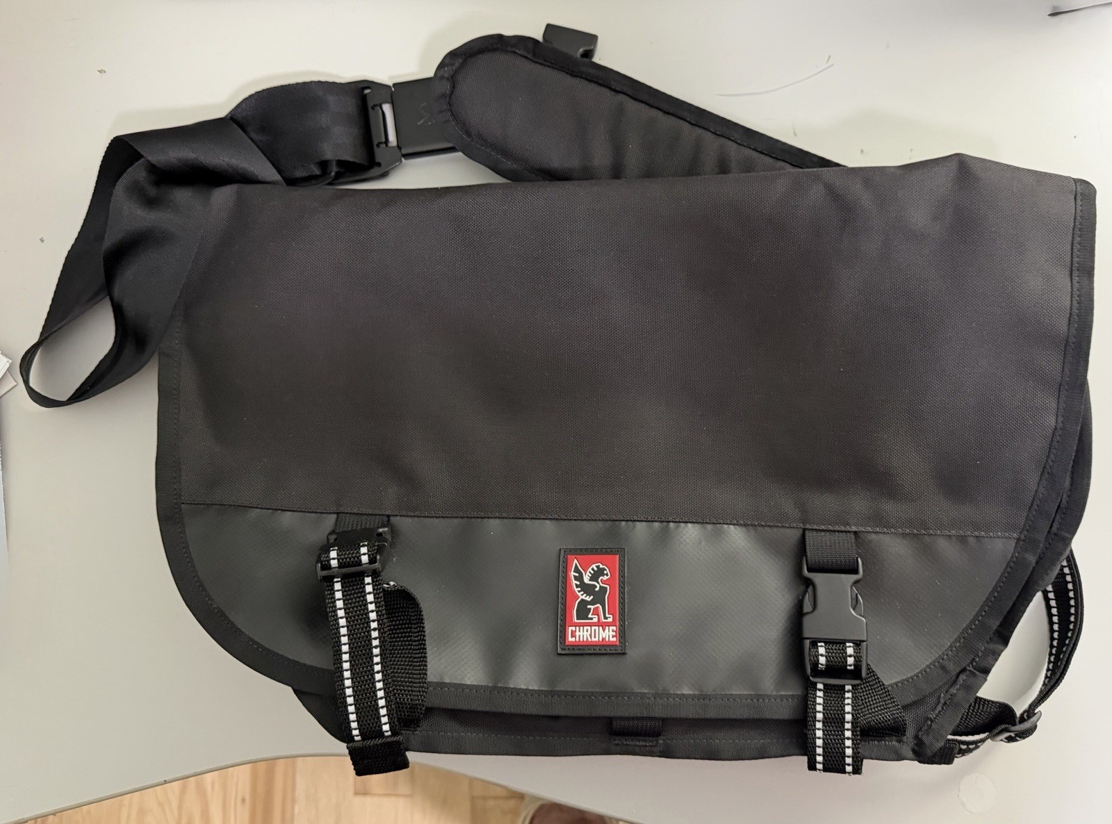 Chrome Industries Messenger Bag Seat Belt