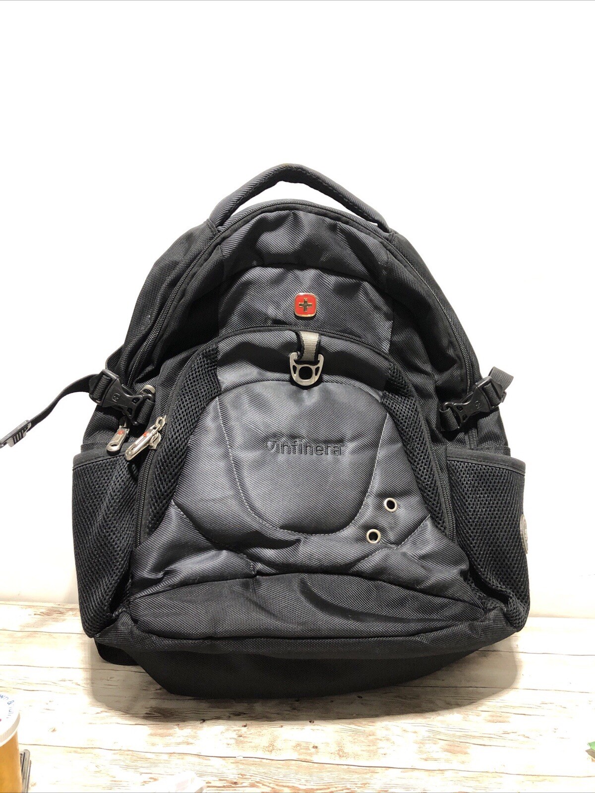 Swiss Army Wenger Airflow Backpack WTRA-18-laptop Carryon Infinera RARE Padded
