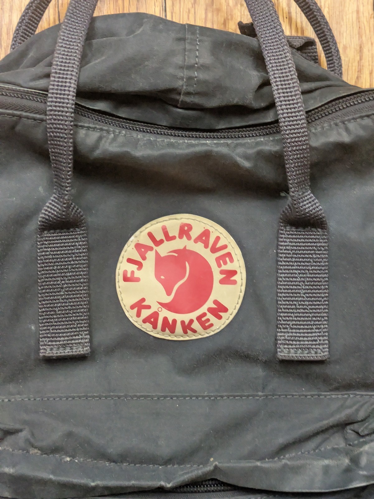 Fjallraven Kanken Backpack Gray Vinylon Everyday Hiking Traveling