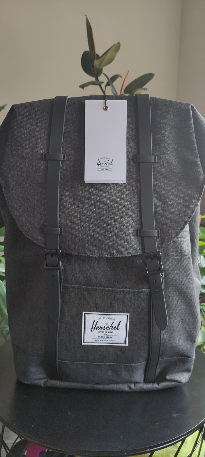 Herschel Supply Co RETREAT Unisex Black Crosshatch/Black Rubber Backpack 19.5L
