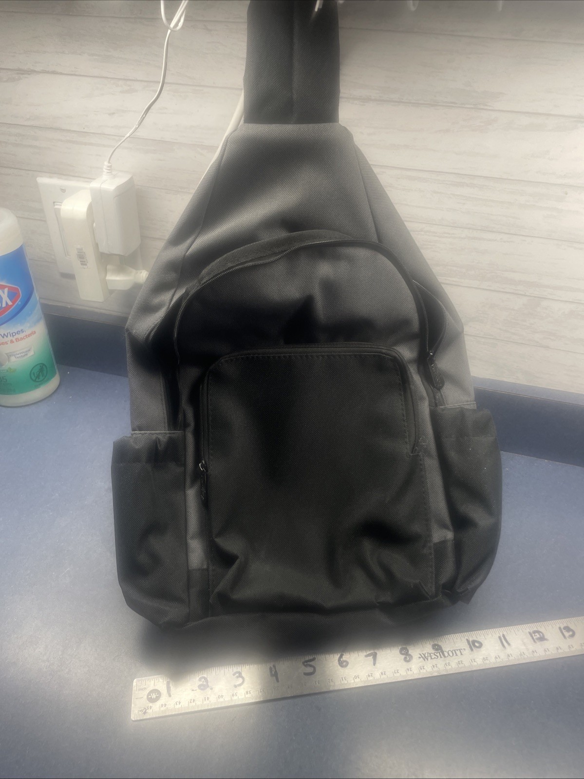 Thirty one unisex sling backpack