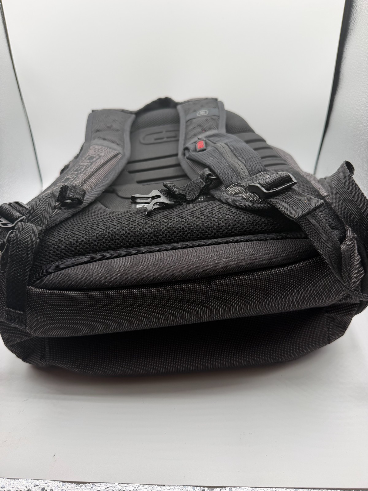 OGIO Renegade RSS 17 Laptop Backpack with Tech Vault Armored Pocket Suspension S