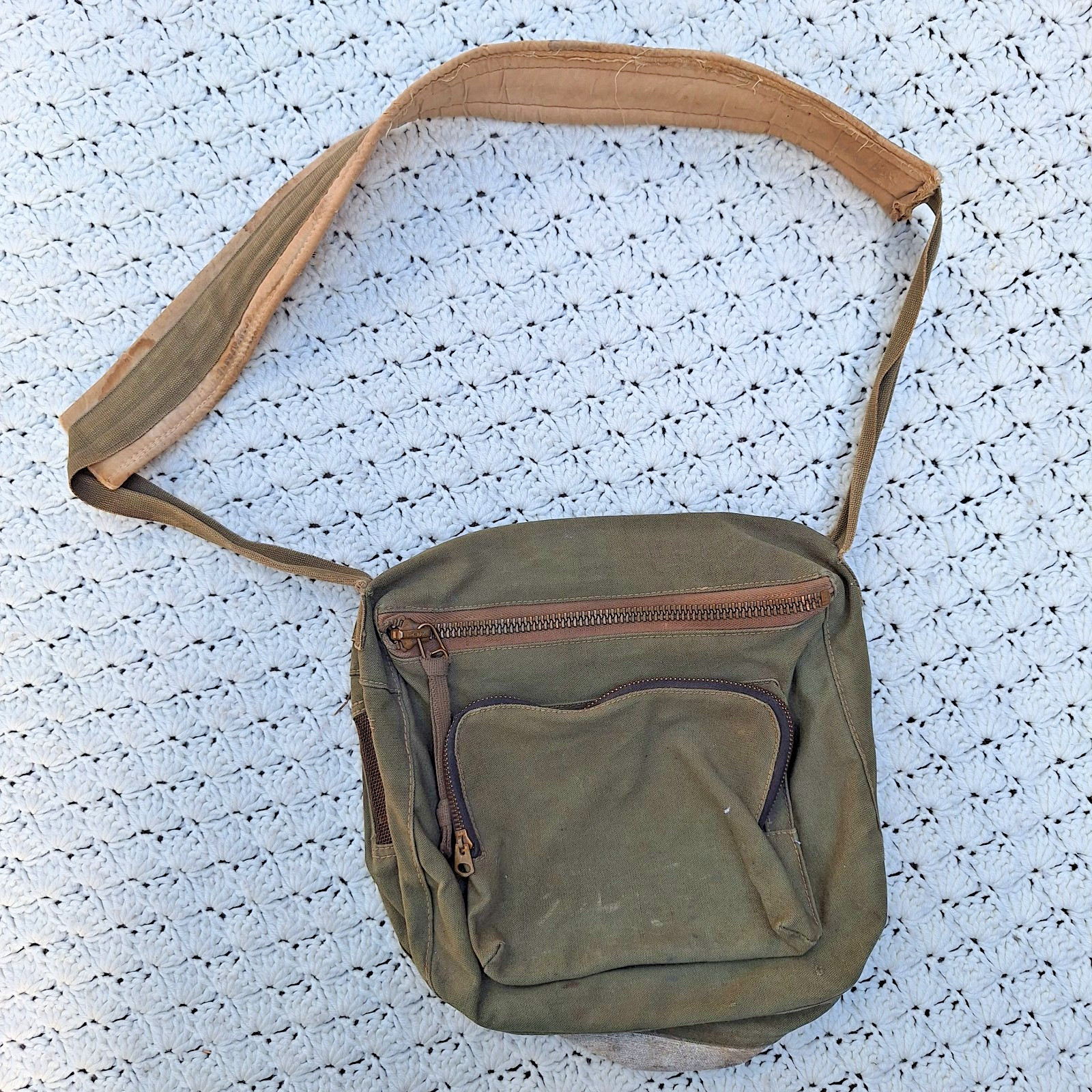 Vtg US Military Olive Drab Canvas Messenger Ammo Shoulder Bag Crossbody Talon