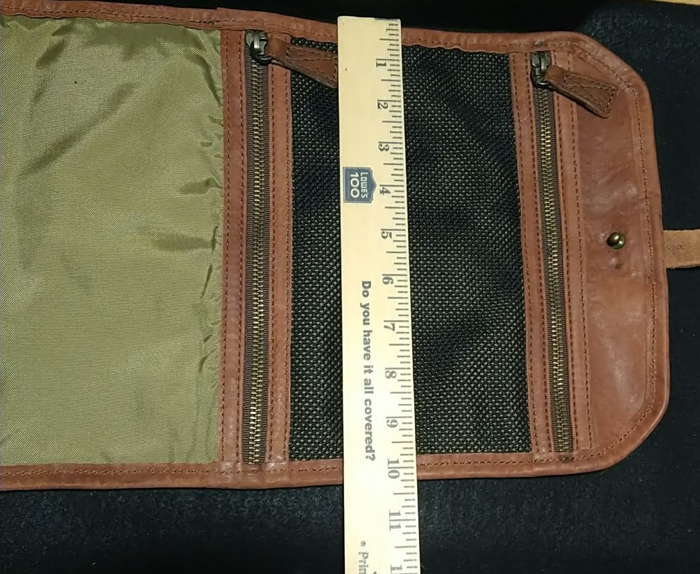 Buffalo Jackson Dakota Dopp Roll Up Waxed Canvas Toiletry Organizer Portable